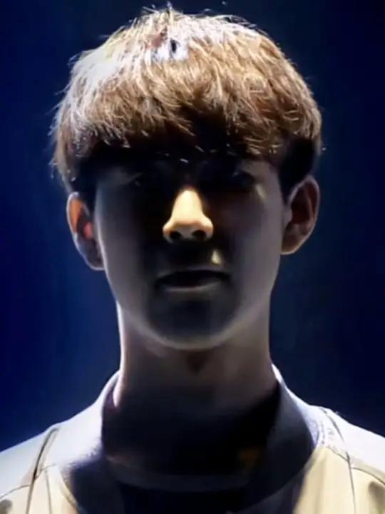 LEC赛果：四杀超神大虫子奇招啃下关键局 G2轻取KC进决赛