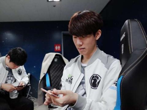 翻中翻中翻！Lwx狂杀 icon队终极团战一波爆炸不敌Doinb队