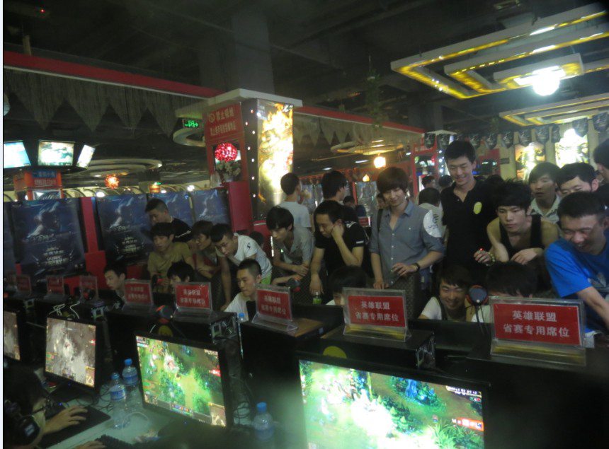 GALA再次败给韩国的下路选手，目前对阵韩国下路选手的胜率只有惨淡的17%