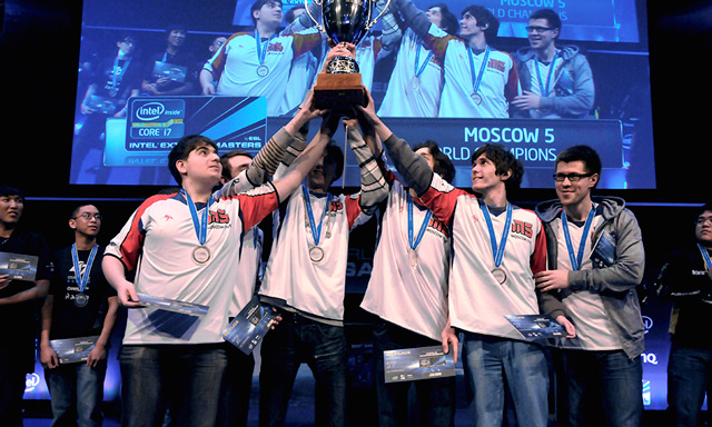 MongolZ和Aurora在2025年Thunderpick世界锦标赛中获得了最后的季后赛名额